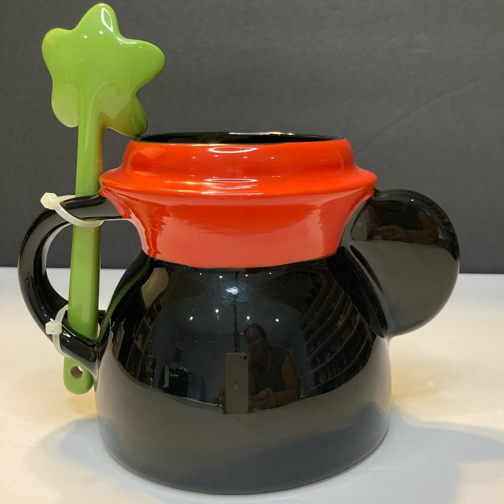 Disney Parks Minnie Mouse Mug with Flower Spoon - Picture 2 of 9